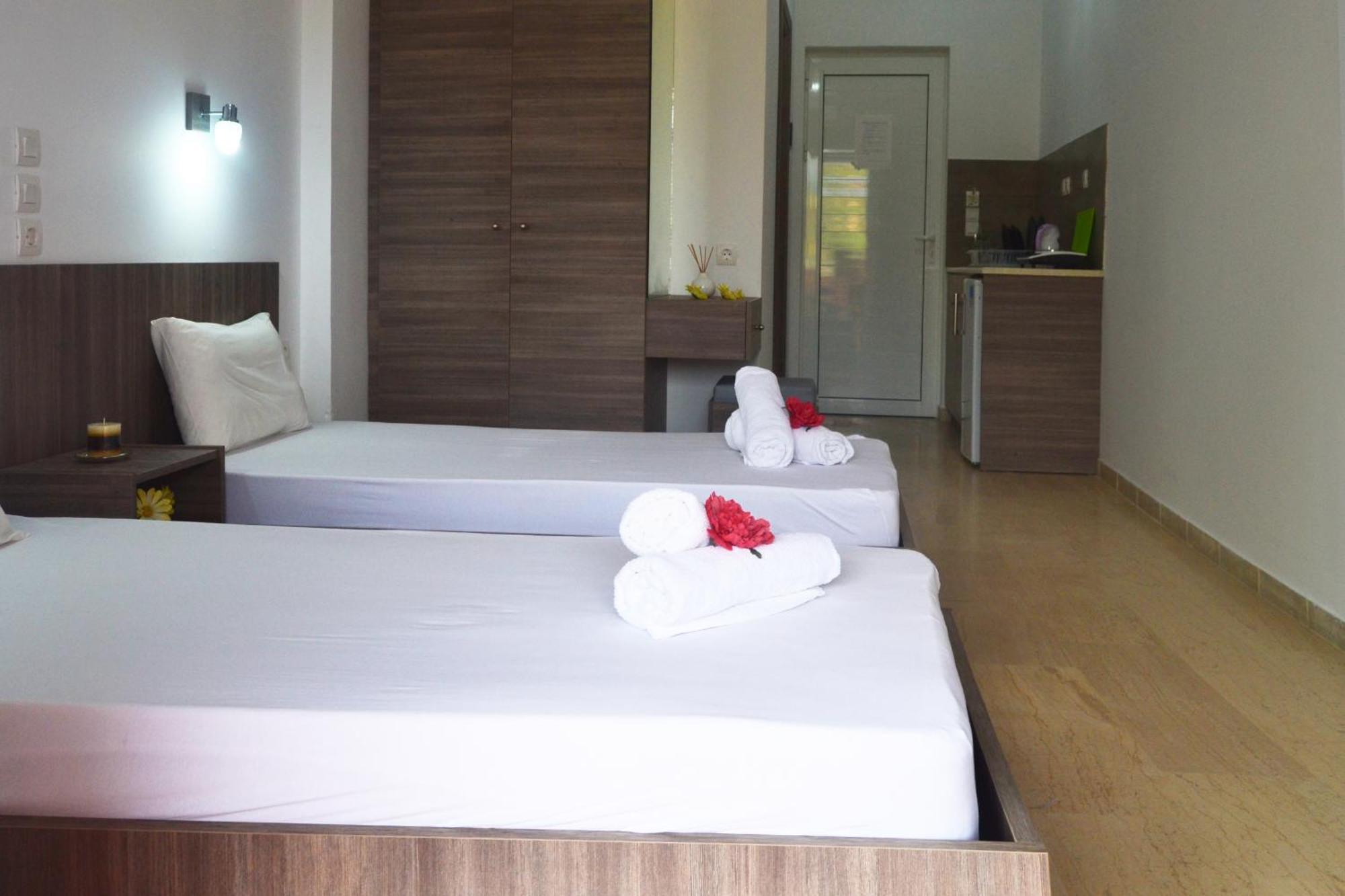 Hotel Xidis à Laganas Extérieur photo