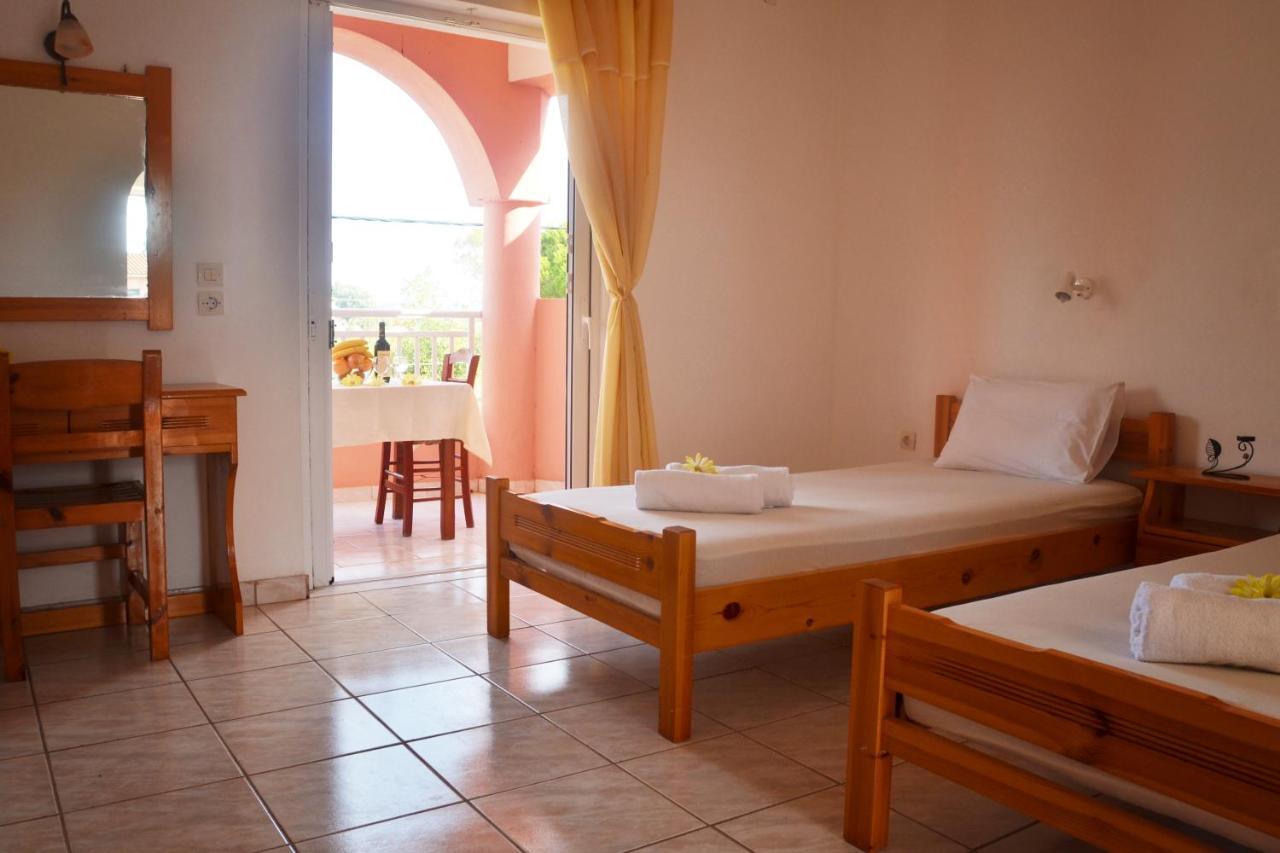 Hotel Xidis à Laganas Extérieur photo